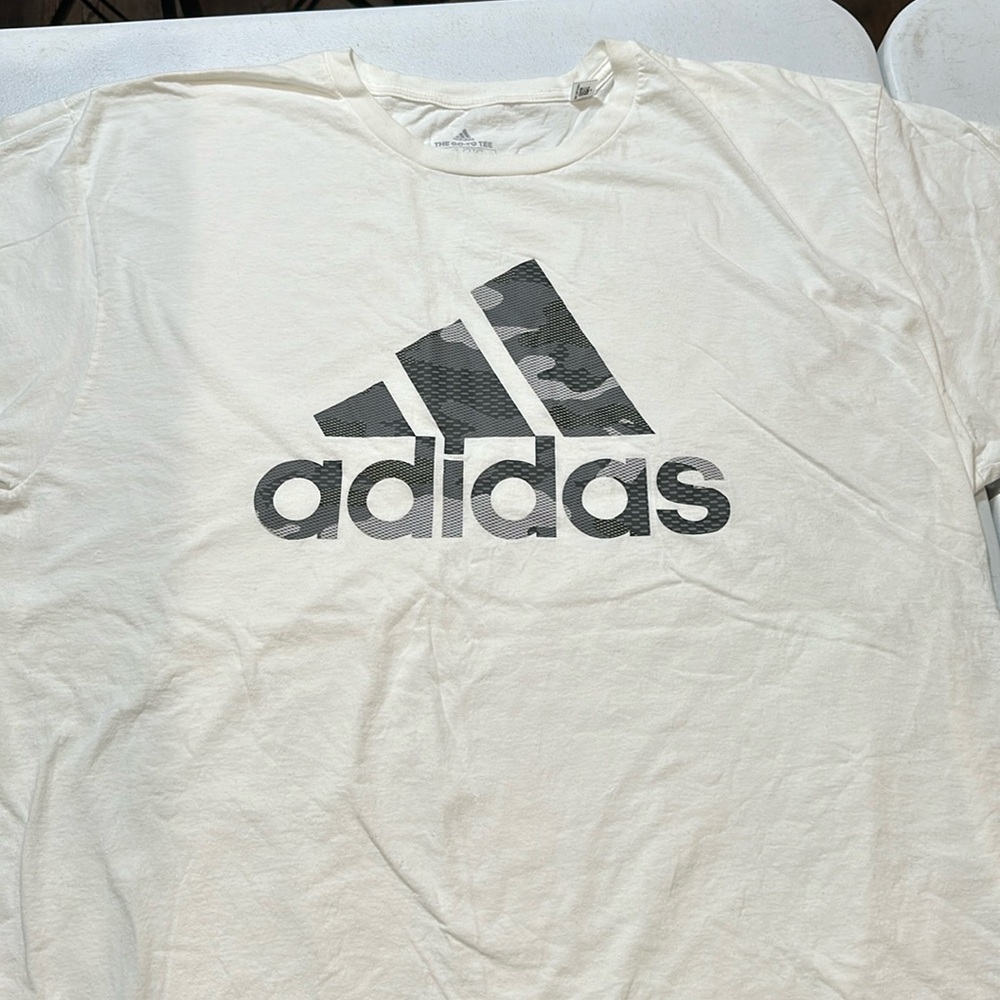 Go-To Tee Adidas (white)